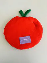 tomato pillow bed