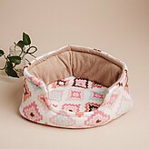 Teacup Nethies Fleece Corner Snuggle Bed 2